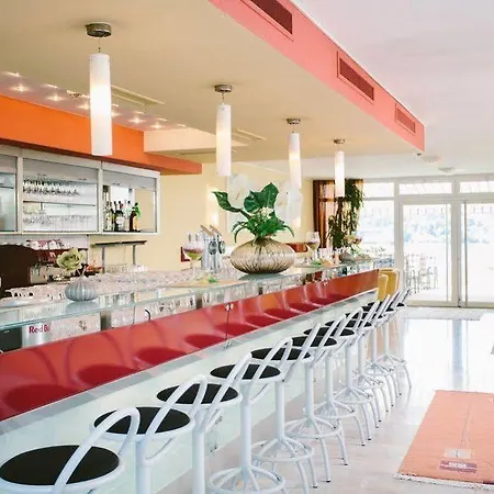 فندق Woerthersee 4*